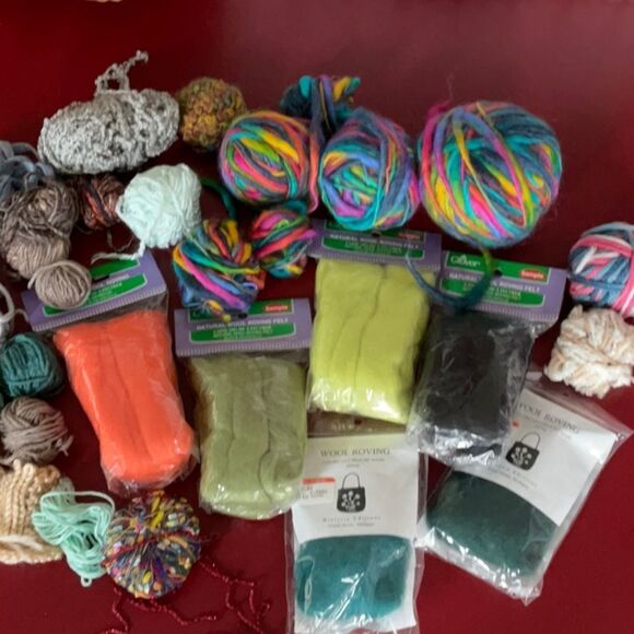 Other - Bundle of Yarn and Wool Roving